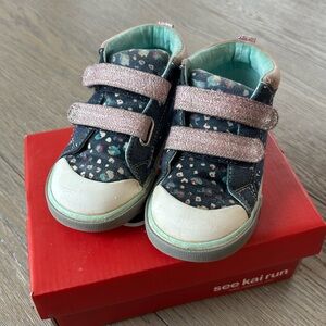 See Kai Run sneakers toddler 8 GUC